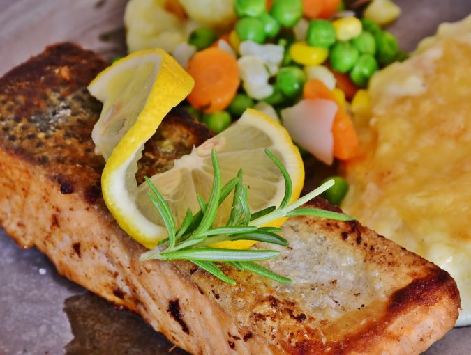 Croaker fish filet whith virgin sauce