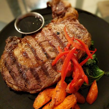 Beef filet choice of sauce