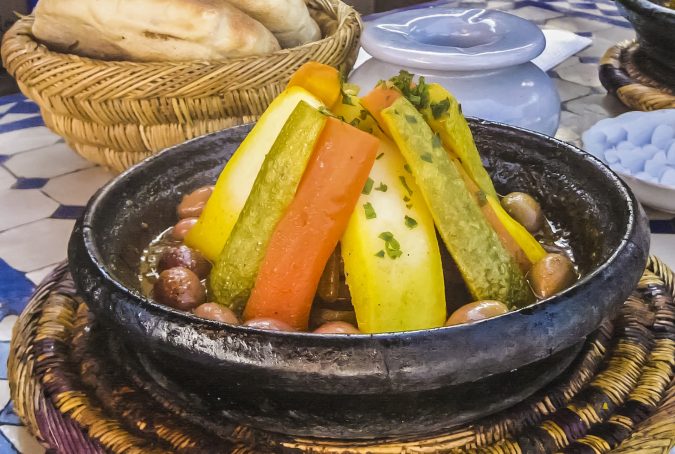 Beef tagine with dried fruits